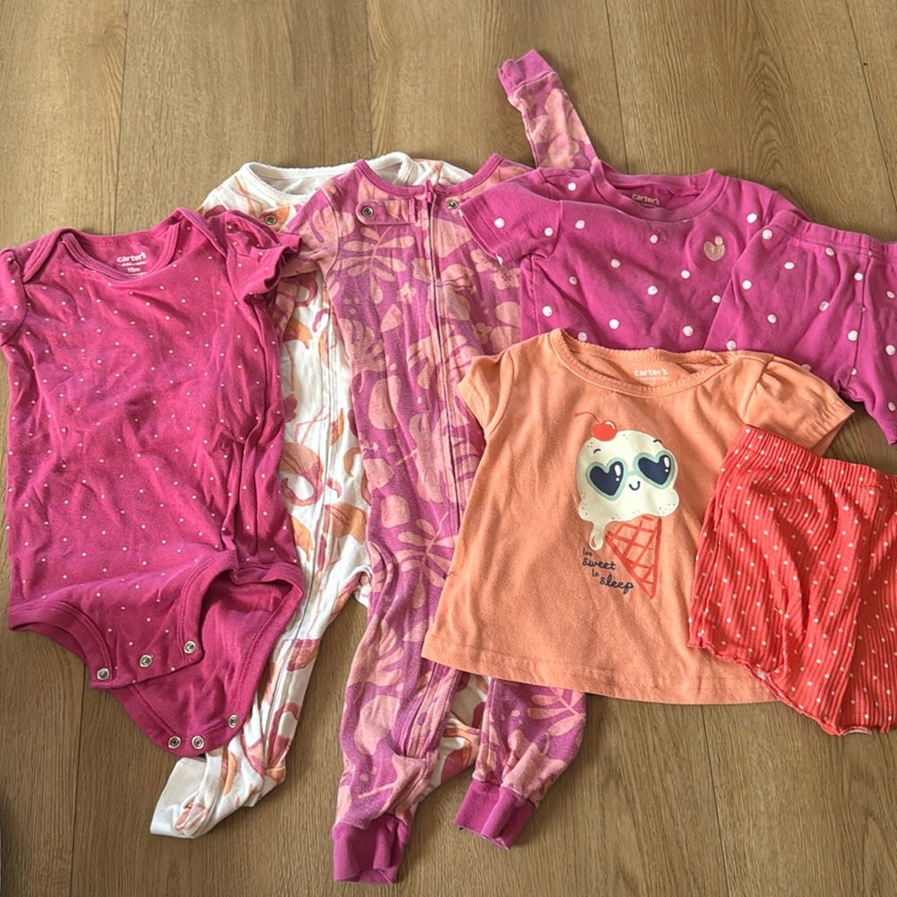 Carters Baby girl 18 months pajamas